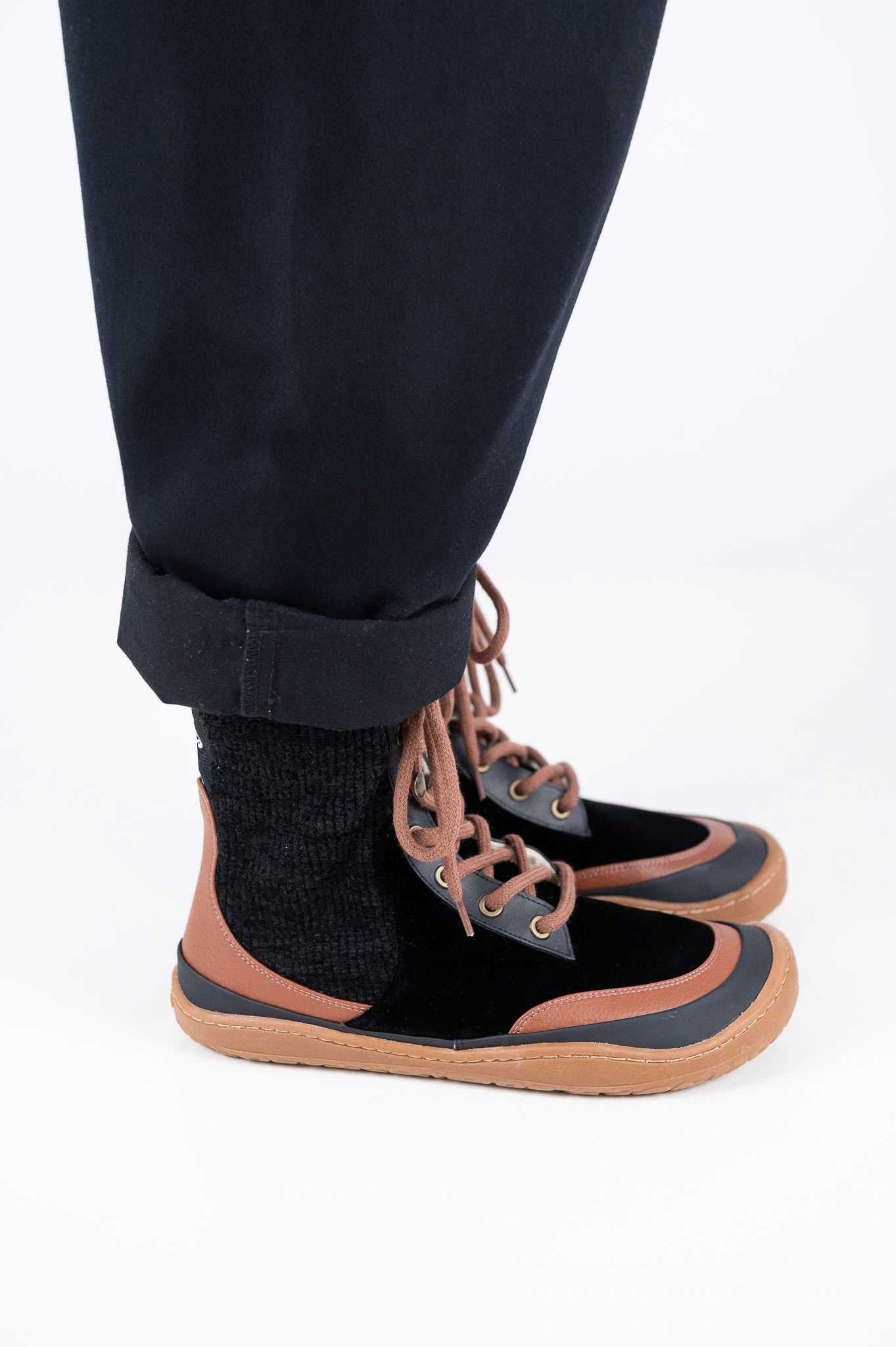 Босоногие ботинки Sambas the bambas Ebony — чёрные, фото 12